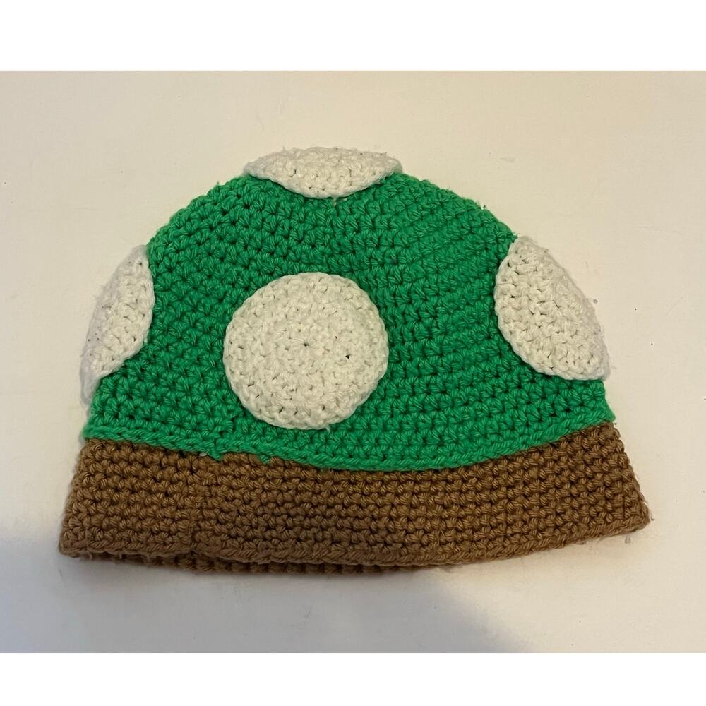 Green Mario Mushroom Crochet Hat - Picture 4 of 4